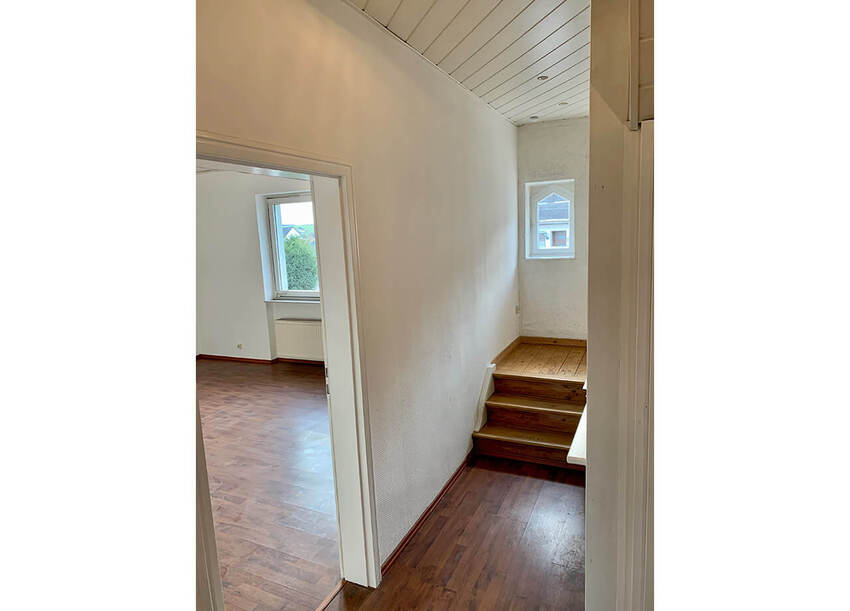 Flur EG (3) einfamilienhaus-ruebenach-koblenz-zu-vermieten